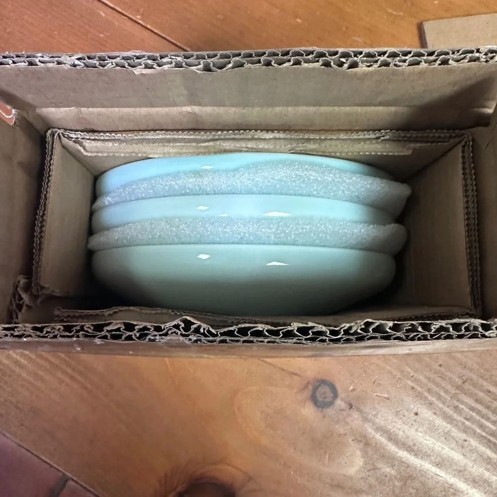 New in box - set of three ceramic serving bowls for cats - or people!